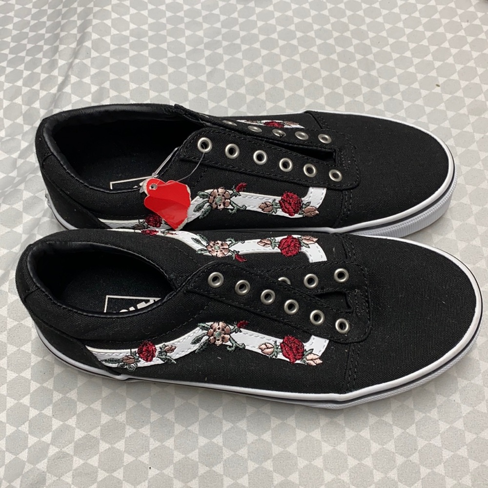 Vans Sneakers with roses